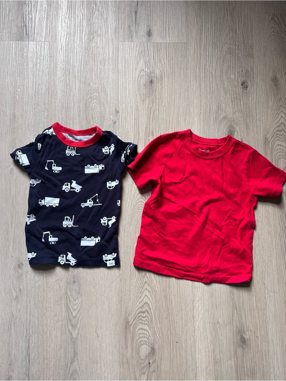 3/$30 🍀 — 2-pack tees, size 2T